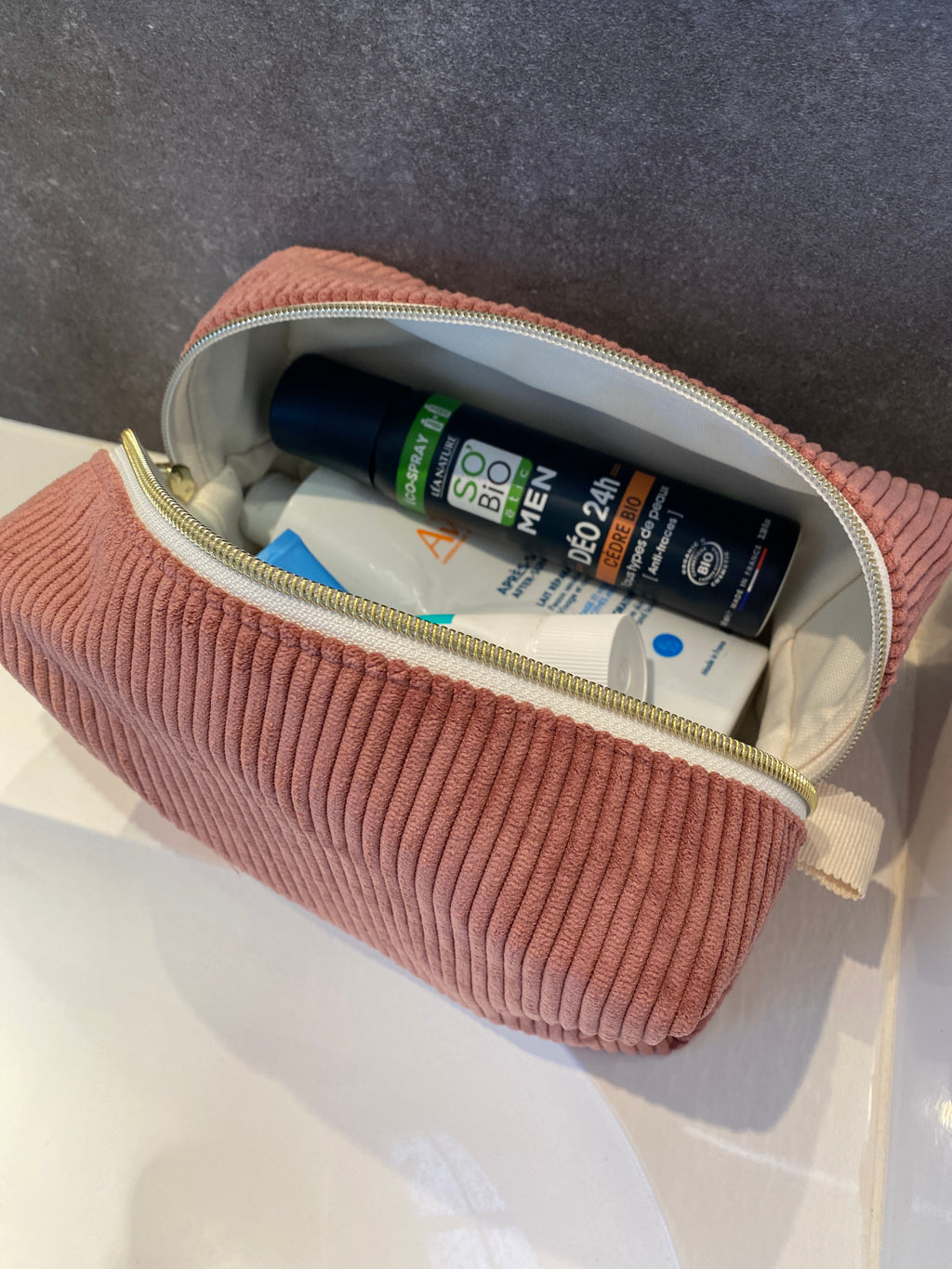 Trousse de toilette en velours fait main