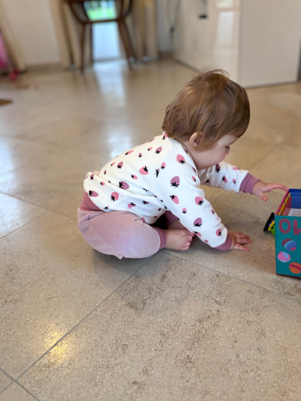 Sweat Bébé Évolutif : Confort, Économie et Éco-Responsabilité