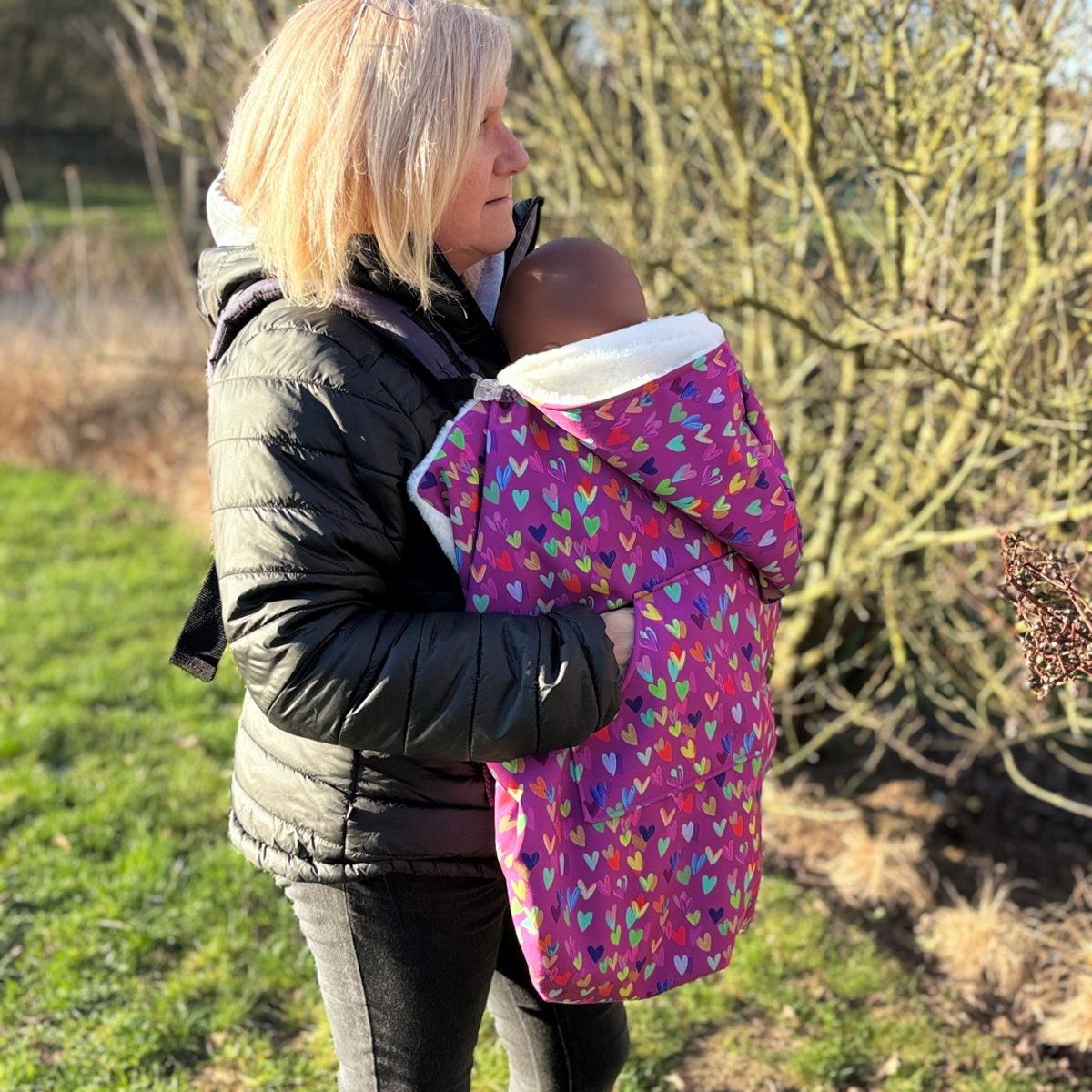 Couverture portage bebe multicolore motif coeurs Abracada Dreams