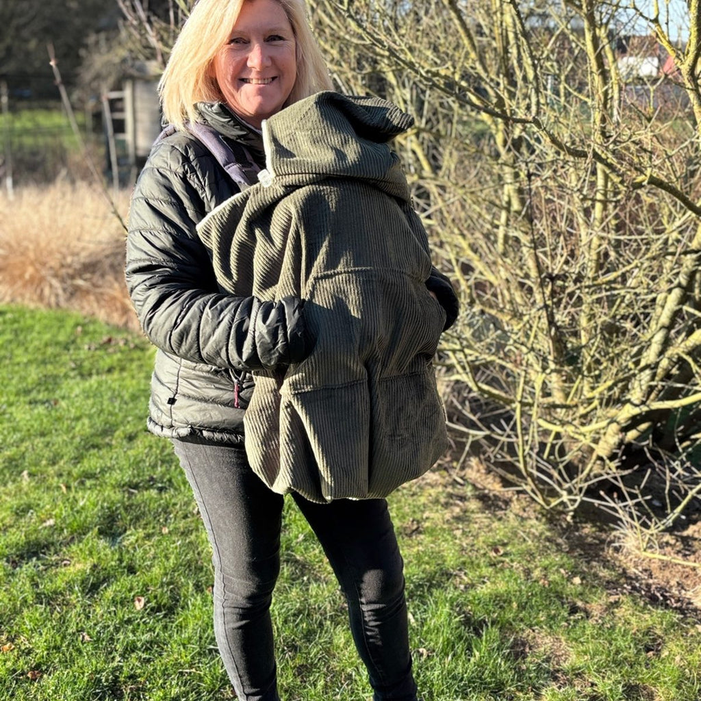 Couverture portage bebe velours vert olive avec capuche Abracada Dreams