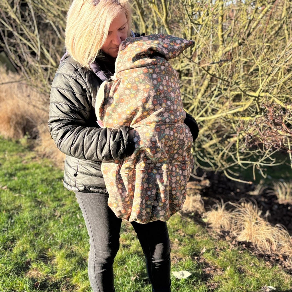 Couverture portage bebe motif fleurs retro avec doublure chaude Abracada Dreams