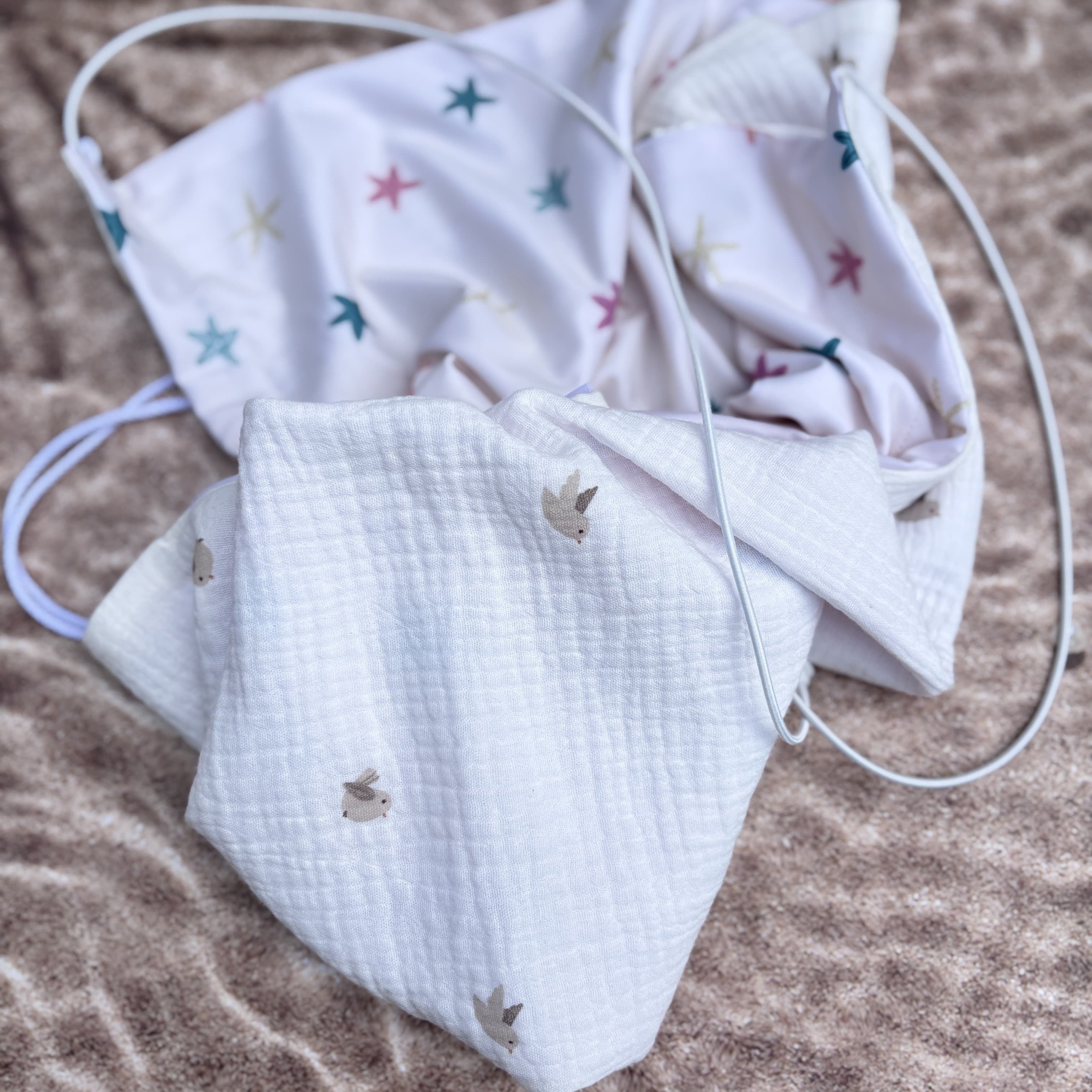 pare soleil poussette dos route