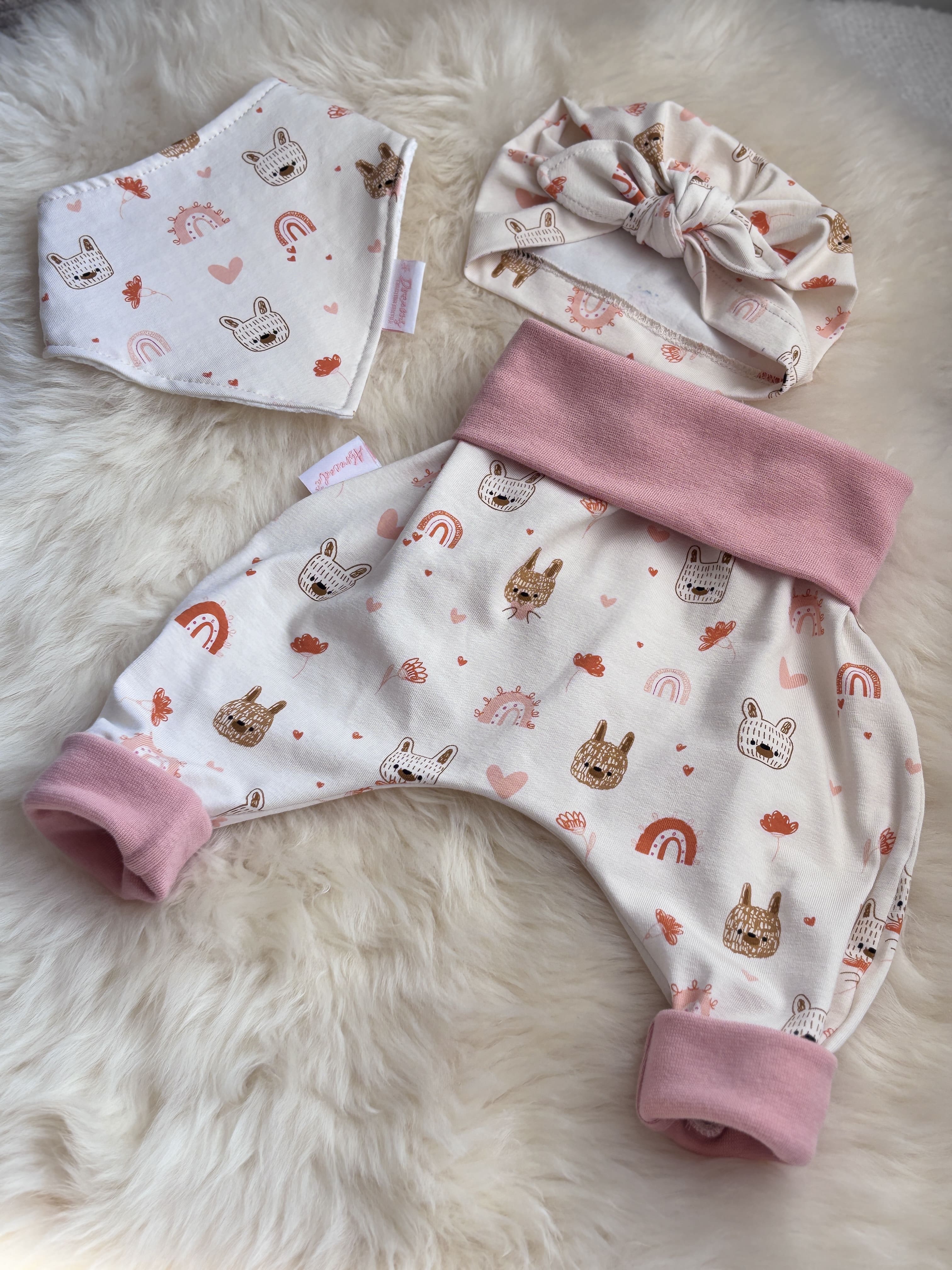 tenue bébé fille artisanale